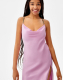 Satiniertes Midikleid mit Trägern und Strass